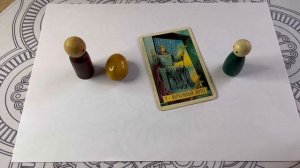 Чтение поля в расстановках и других помогающих практиках.