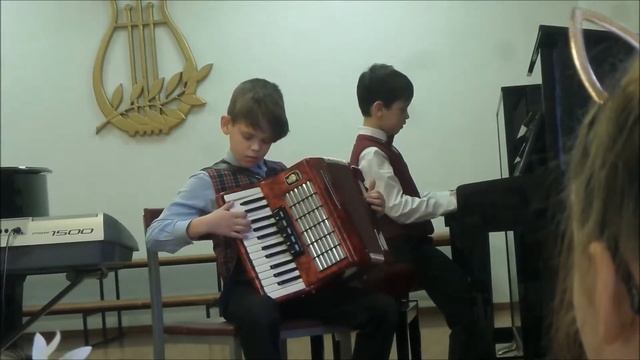 Милые сказки про Кукол в исполнении ансамбля Тимы и Миши (ДМШ№15 Новосибирск) на 8 марта смотреть онлайн