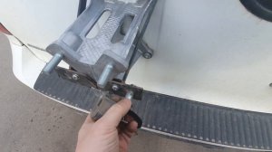 Противоугонка для запаски Шеви-Нива