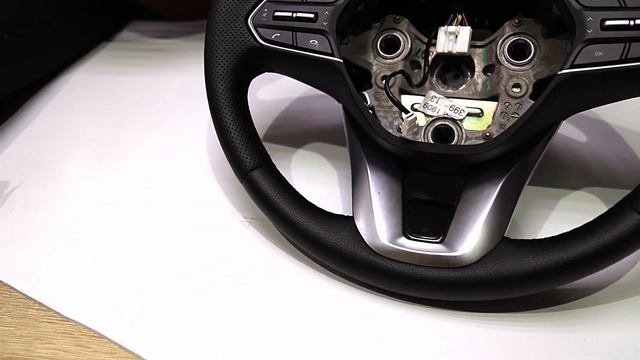 Перетяжка руля HYUNDAI SantaFe (4G)
