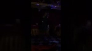 Раздувай ветер мне платье, Согревай дыханьем своим...