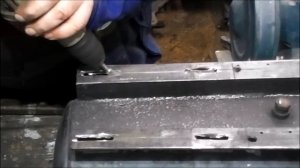 Воздушный компрессор ЗИЛ 130 в гараже.  2 часть. Доработка головок и натяжное устройство.
