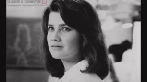 Дафна Зунига (Daphne Zuniga)