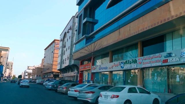 Laptops Market Jeddah! Second Hand Laptop and IPhone Mobile! شارع خالد بن الوليد смотреть онлайн