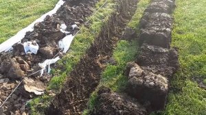 Траншеи для систем полива и снятие газона