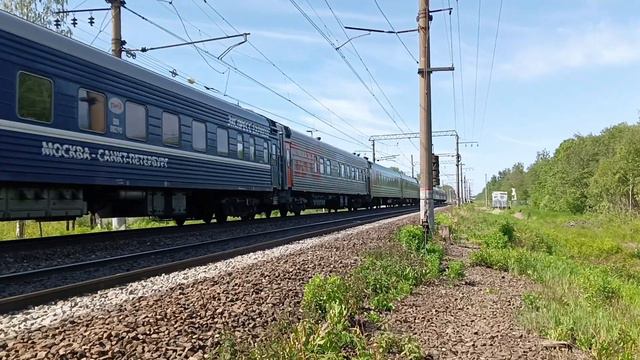 ЭП2К-240 Пассажирские Поездом Москва Мурманск Перегон Мга Назия смотреть онлайн