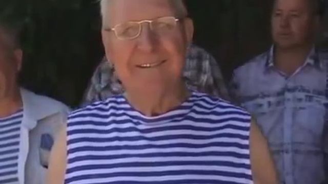 В Кузнецке отметили 84 ю годовщину ВДВ- смотреть онлайн