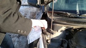 Установка амортизаторов капота на KIA CEED 2012-09/2018