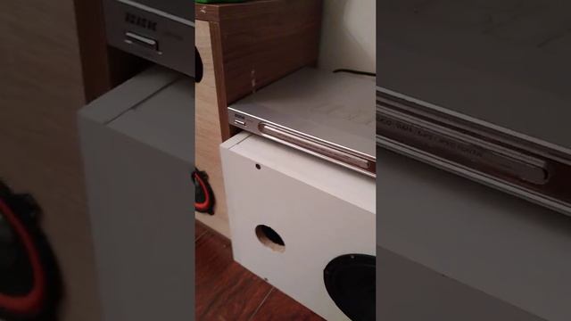 Как подключить DVD к монитору смотреть онлайн