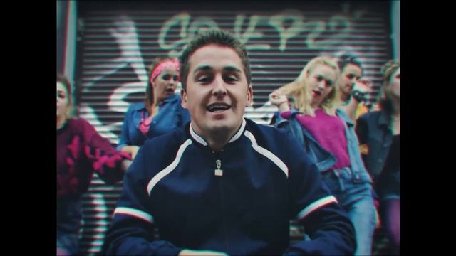 Подарок от друзей жениха и подружек невесты на свадьбу (Пропаганда - Супер-детка) смотреть онлайн