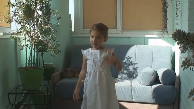 "Убежало молоко", читает Ситницкая Таисия, 5 лет смотреть онлайн