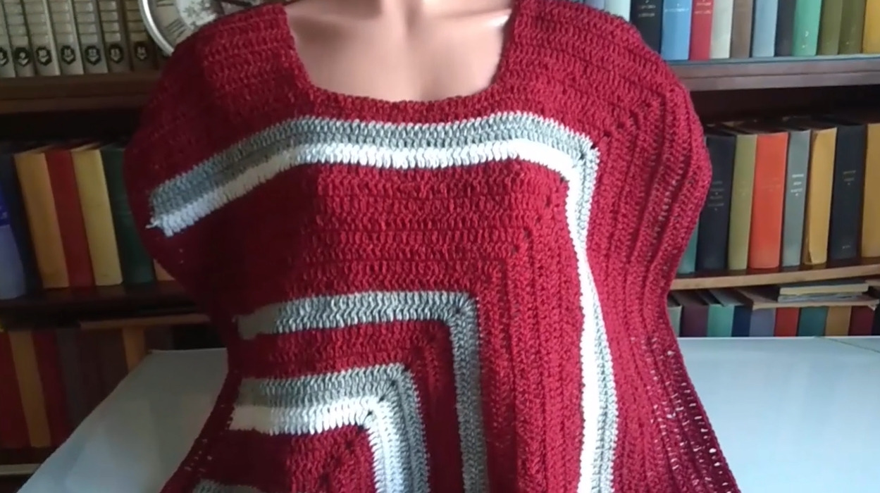 Кардиган, кофточка или платье с геометрическим рисунком. смотреть онлайн