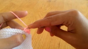 Вязание спицами. Пинетки туфельки для маленькой золушки часть 3