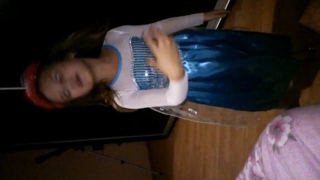 Эля - Эльза! Костюм платье Эльзы смотреть онлайн