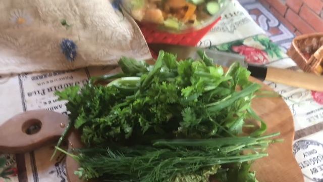 Дача / идеальный ужин / мои секреты приготовления вкусного салата смотреть онлайн