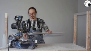 Как подрезать ПОЛИУРЕТАНОВЫЙ ПЛИНТУС без оплавления края.
