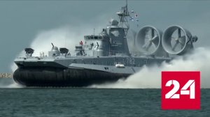 Лучшые кадры парадов в честь Дня ВМФ - Россия 24 