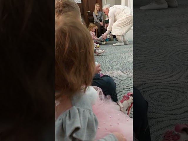 Василиса в кукольный театре смотреть онлайн