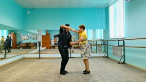 ТАНЦУЕМ В ПАРЕ TWIST (ТВИСТ) социальные танцы