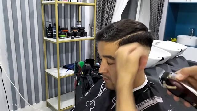 Side part Мужская стрижка с пробором / fast fade смотреть онлайн