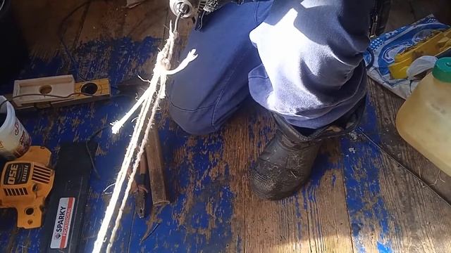 НУЖНЫ ТОЛЬКО ДРЕЛЬ И ГВОЗДЬ✅ ПЛЕТЕНИЕ ВЕРЕВКИ ИЗ ШПАГАТА С ПОМОЩЬЮ ГВОЗДЯ И ДРЕЛИ смотреть онлайн