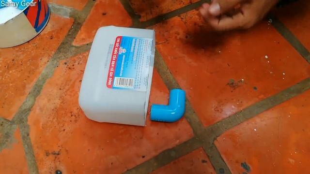 HOW TO MAKE DUMBBELLS CEMENT- GYM AT HOME (TRY YOUR OWN) смотреть онлайн