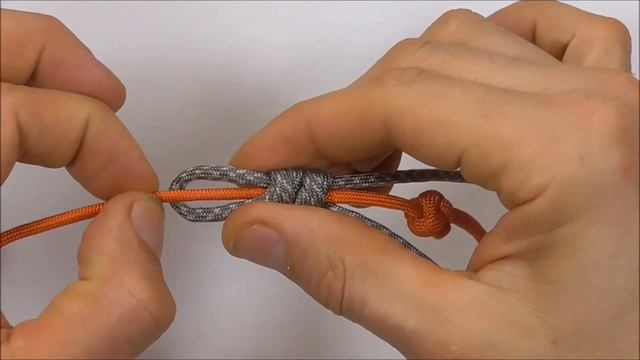 "How To Make A Double Connection Knot Parachute Cord Cross - Narrated" смотреть онлайн