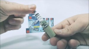 Свечи зажигания Рено К4М, К7М Энгельс (распаковка)