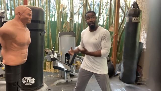 Michael Jai White Martial Arts: Reality Check: Weapon Of Choice ??