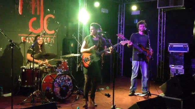 Camperhovercraft- Live At MJC Rixensart Belgium- For the Rixenska 13!!! смотреть онлайн