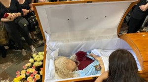 Во Львове началось прощание с Фарион. Смотрите, кто пришёл проводить её прямиком к Бандере