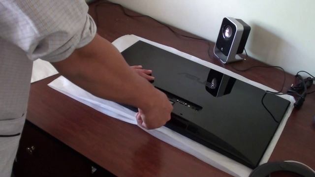 Asus VX238: FIXED - Adjust the Angle Stand Adjustment смотреть онлайн