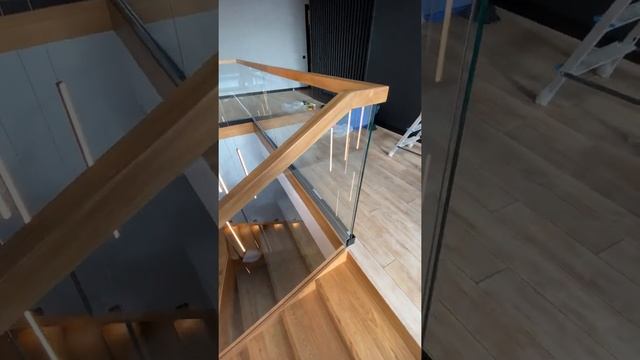 Ограждение лестницы? компания Best-Glass.ru смотреть онлайн