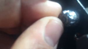 Помогите исправить стучащее сиденье VW