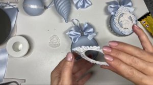 елочные игрушки своими руками. Медальоны.