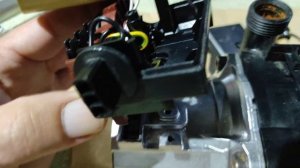 Ремонт котла Protherm. Обратная сборка циркуляционного насоса Wilo