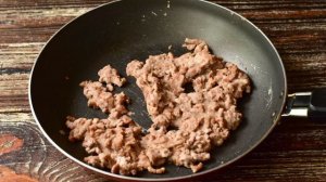 Лепешка с фасолью и фаршем