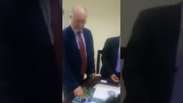 А.Э. Юницкий почётный Вице-Президент Торгово Промышленной Палаты(ТПП) Арабских  Стран.