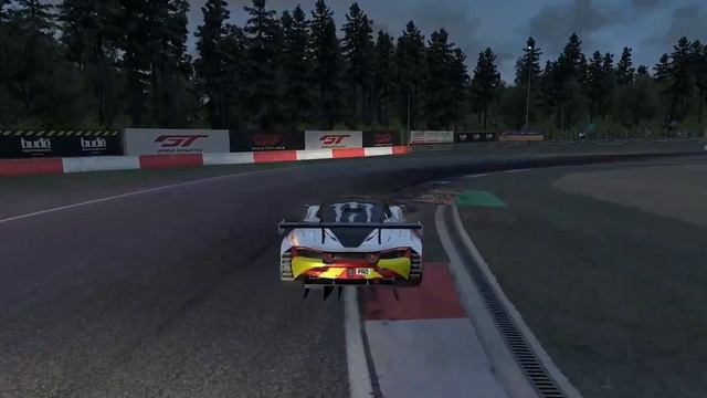 GRG 4h Zolder - Endurance race vLog смотреть онлайн