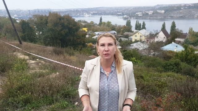 УЧАСТОК в СЕВАСТОПОЛЕ с ВИДОМ НА БУХТУ - ПРОДАЖА. В КРЫМ НА ПМЖ