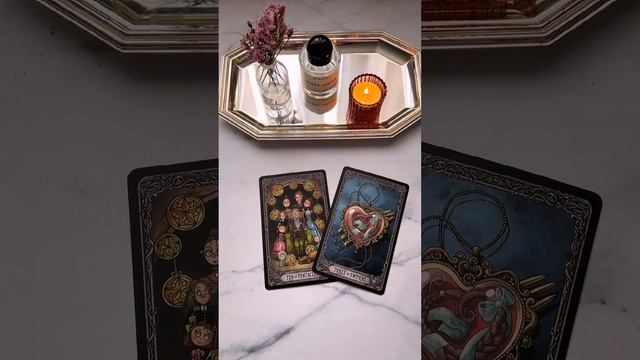 Любовный треугольник. Общий расклад Таро. Он, я и соперница. смотреть онлайн