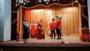 Новогодняя сказка "У Емели новый год!"