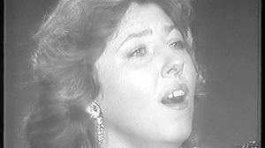 Народная артистка России Наталья Борисовна Герасимова. «Вылетала бедна птичка на долину» романс.