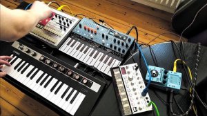 Electro Jam - Microfreak, Korg Electribe, Volca Bass, CP Reface...