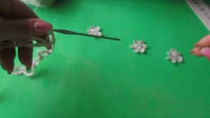 Вяжем украшения крючком.We knit crochet jewelry