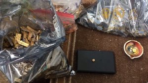 GSM СУПЕР ТРАНЗИСТОРНЫЙ АФФИНАЖ : GOLD FROM GSM TRANSISTORS