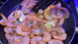 Как приготовить креветки в сливочно чесночном соусе рецепт идеального вкуса