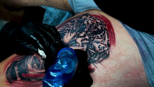 Процесс нанесения татуировки.Стиль реализм. смотреть онлайн