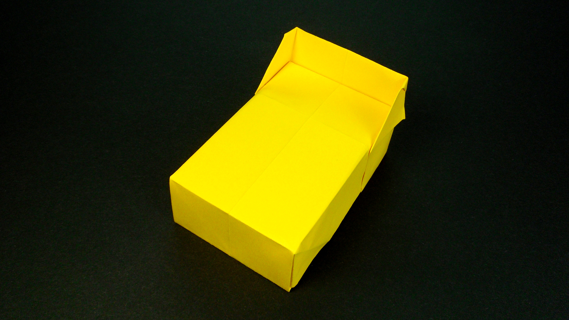 Как сделать Кровать из бумаги | Оригами Кровать своими руками | Бумажная Мебель без клея