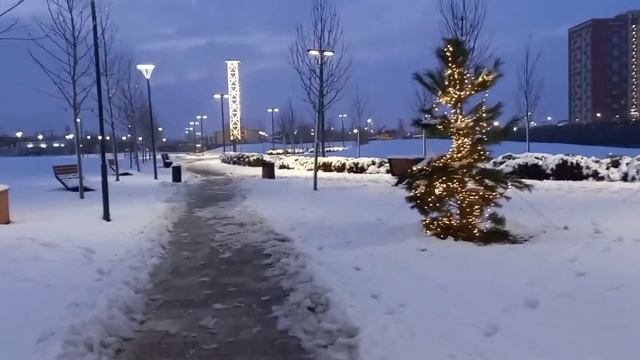 Метель в Краснодаре. Вечерняя прогулка в парке "Родные просторы"